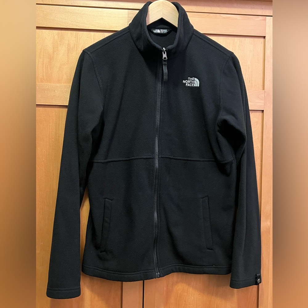 The North Face Lightweight Full Zip Black Fleece Jacket Boys XL or Women’s S
